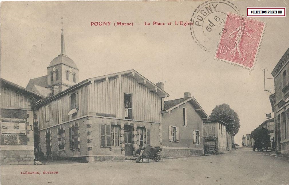 la place et l église pogny